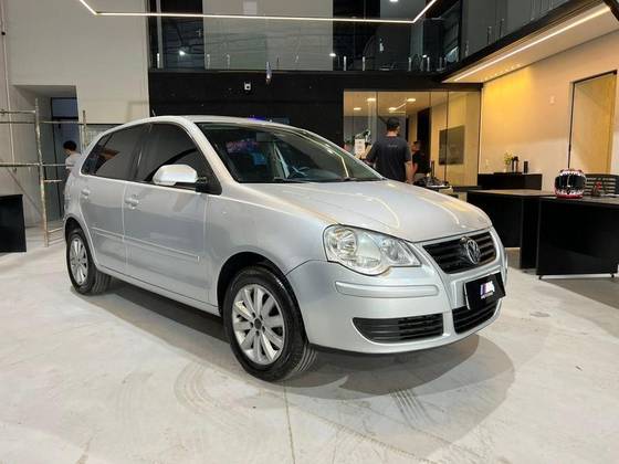 VOLKSWAGEN POLO 1.6 MI 8V TOTAL FLEX 4P MANUAL VOLKSWAGEN POLO 1.6 MI 8V TOTAL FLEX 4P MANUAL